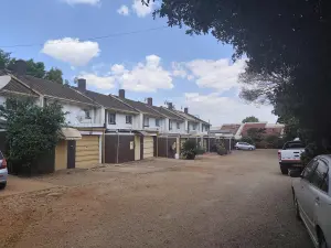 Flat/Apartment to Rent in Avondale