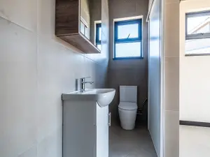 Townhouse/Complex/Cluster to Rent in Arlington