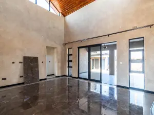 Townhouse/Complex/Cluster to Rent in Arlington