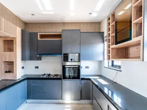 Townhouse/Complex/Cluster to Rent in Arlington
