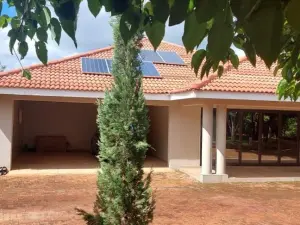 4 Bedroom House to Rent in Mount Pleasant Heights