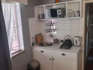 1 Bedroom Cottage/Garden Flat to Rent in Avondale West