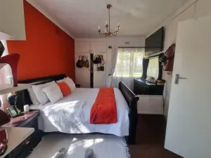 Commercial Property to Rent in Milton Park