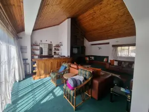 Commercial Property to Rent in Milton Park