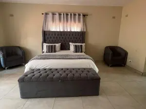4 Bedroom House to Rent in Brookeview