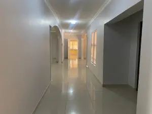 6 Bedroom House to Rent in Carrick Creagh Estate