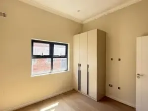 Flat/Apartment to Rent in Avondale
