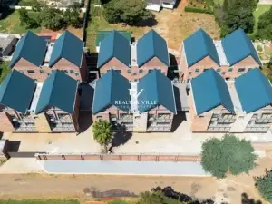 Flat/Apartment to Rent in Avondale