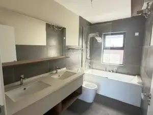 Flat/Apartment to Rent in Avondale