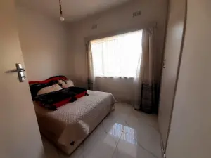 4 Bedroom House to Rent in Chisipite