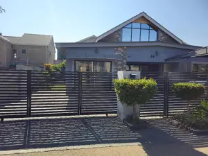 Townhouse/Complex/Cluster to Rent
