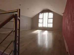 Townhouse/Complex/Cluster to Rent in Arlington