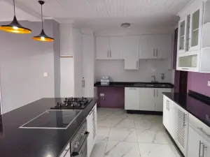 Townhouse/Complex/Cluster to Rent in Arlington