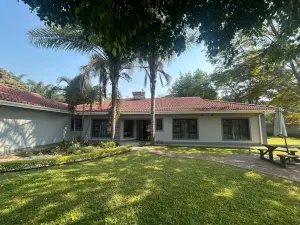 Townhouse/Complex/Cluster to Rent in Pomona