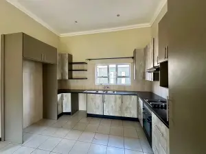 Townhouse/Complex/Cluster to Rent in Greendale