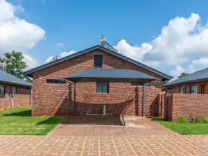 Townhouse/Complex/Cluster for Sale