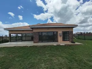5 Bedroom House to Rent in Fairview