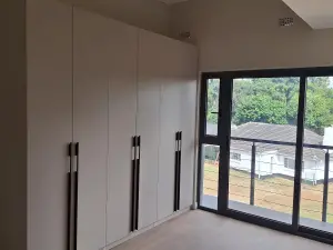 Flat/Apartment to Rent in Avondale