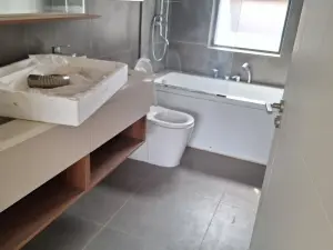 Flat/Apartment to Rent in Avondale