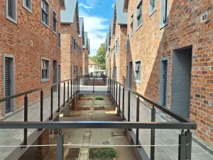 Flat/Apartment to Rent in Avondale