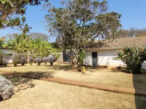 3 Bedroom House to Rent in Alexandra Park
