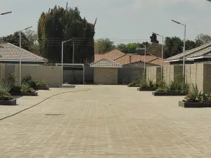Townhouse/Complex/Cluster for Sale