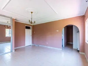 3 Bedroom House to Rent in Marlborough