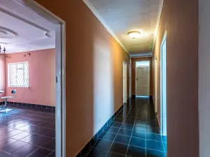 3 Bedroom House to Rent in Marlborough