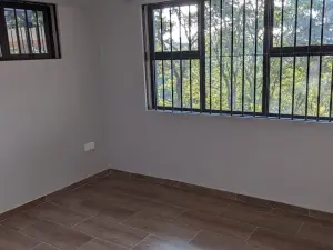 2 Bedroom Cottage/Garden Flat to Rent in Glen Lorne