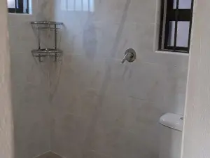 2 Bedroom Cottage/Garden Flat to Rent in Glen Lorne