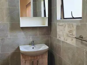 Flat/Apartment to Rent in Belvedere