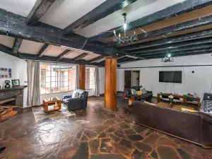4 Bedroom House to Rent in Greendale