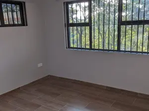2 Bedroom Cottage/Garden Flat to Rent in Glen Lorne