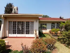 Townhouse/Complex/Cluster to Rent in Avondale West