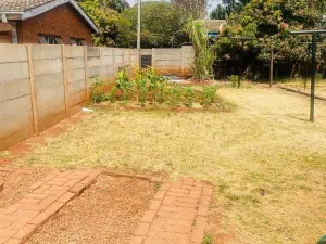 2 Bedroom House to Rent in Westgate