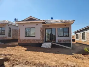 Townhouse/Complex/Cluster to Rent in Kuwadzana