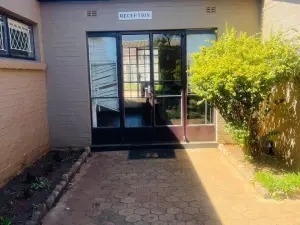 Commercial Property to Rent in Bluff Hill