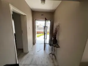 Townhouse/Complex/Cluster to Rent in Arlington
