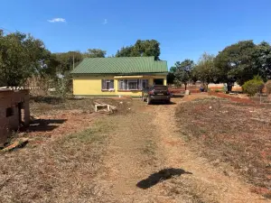 Cottage/Garden Flat for Sale