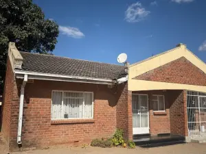 Townhouse/Complex/Cluster for Sale
