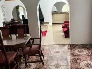 4 Bedroom House to Rent in Highlands