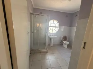 Townhouse/Complex/Cluster to Rent in Borrowdale