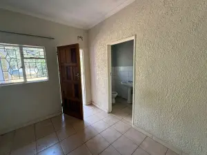Townhouse/Complex/Cluster to Rent in Borrowdale