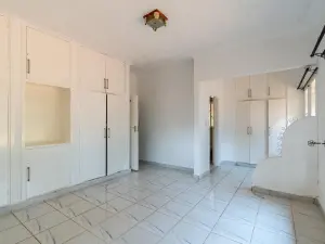 4 Bedroom House to Rent in Northwood