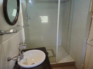 Commercial Property to Rent in Greendale