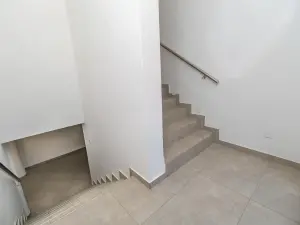 5 Bedroom House to Rent in Glen Lorne