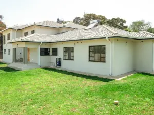 5 Bedroom House to Rent in Glen Lorne