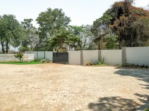 5 Bedroom House to Rent in Glen Lorne