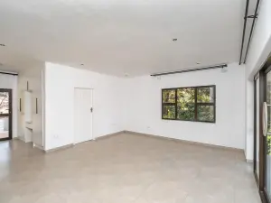 5 Bedroom House to Rent in Glen Lorne