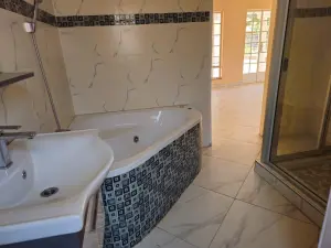 Commercial Property to Rent in Newlands
